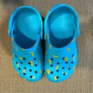 CROCS Kids Blue Banana Water Shoes Sz 10
